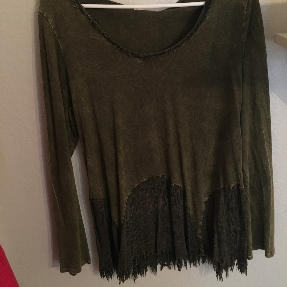 Altr’d State top